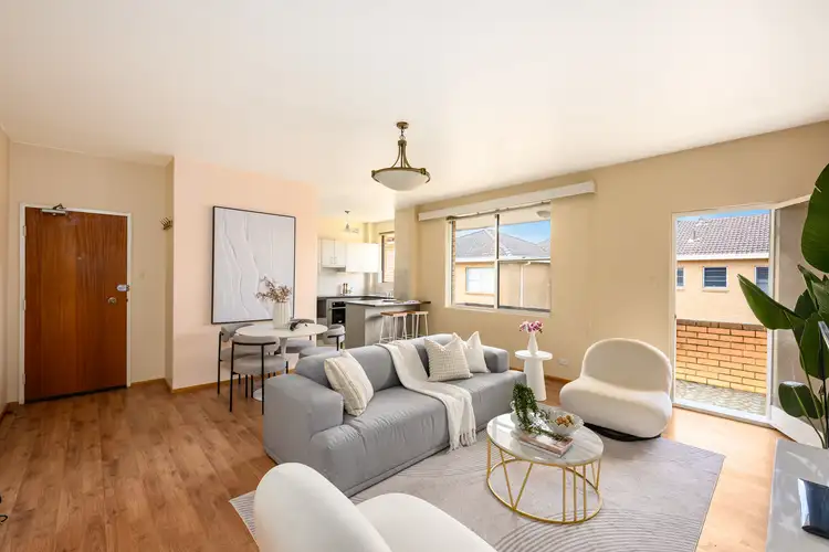 11/25-27 Gannon Avenue