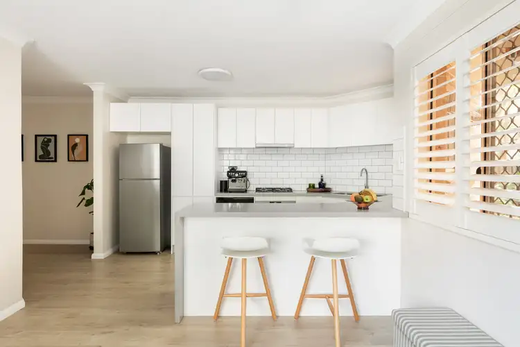 3/10-18 Clio Street
