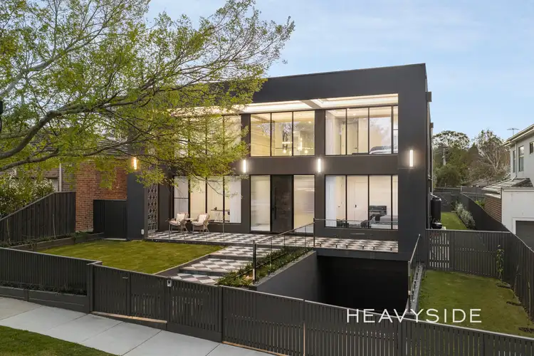 5 Hotham Court