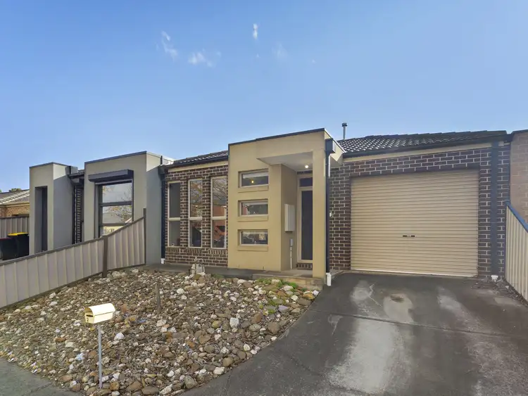 2/7 Katrina Drive, Burnside Heights VIC 3023