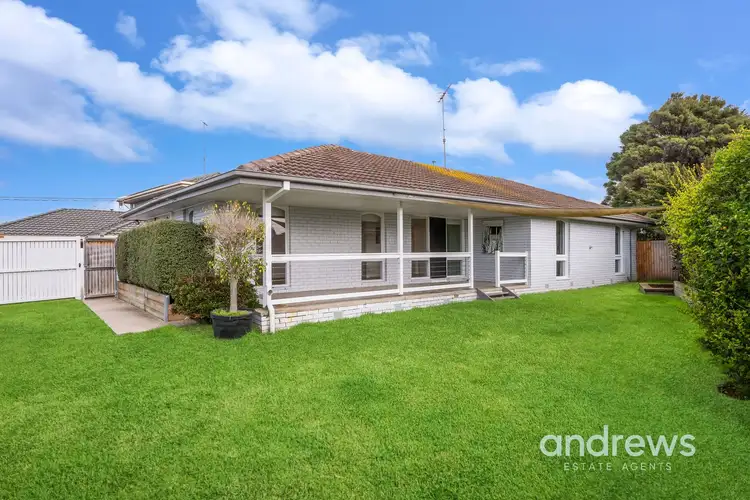 10 Norfolk Avenue