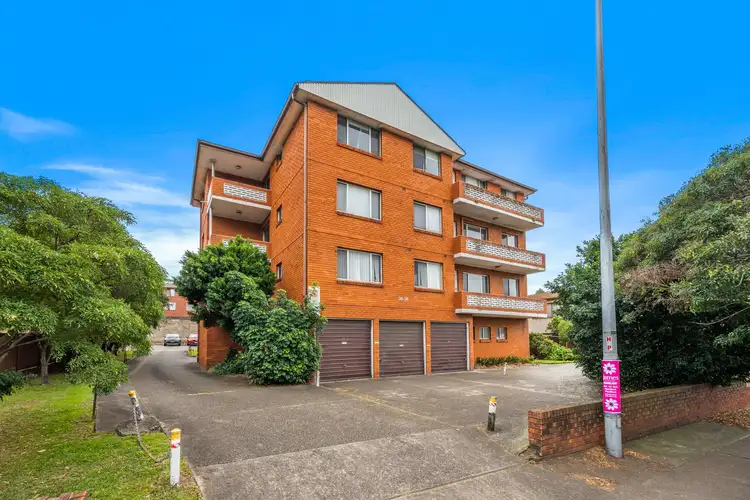 15/36-38 St Hilliers Road