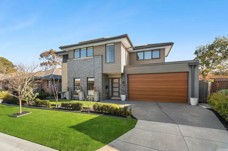 14 Seacombe Grove, Somerville VIC 3912