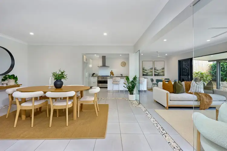 40 Elderberry Avenue