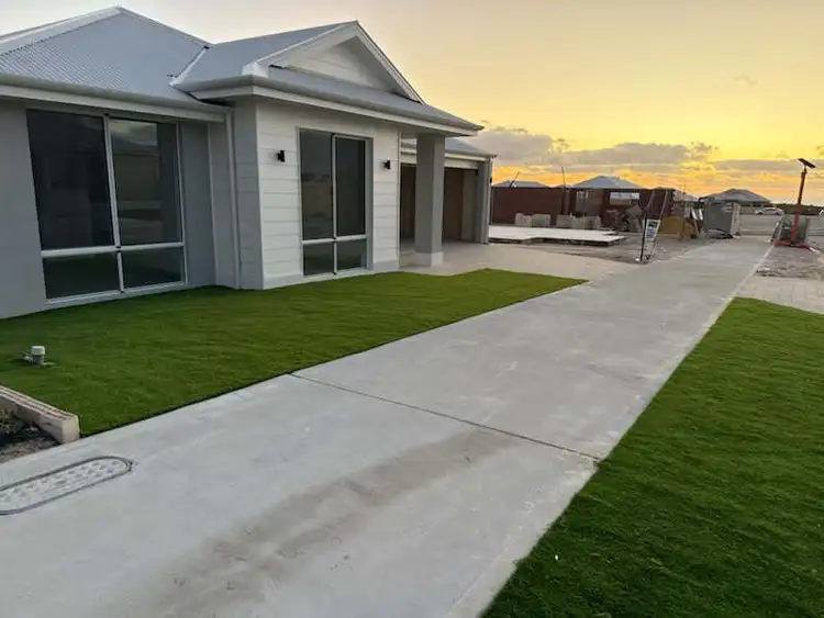6 Diamond Road