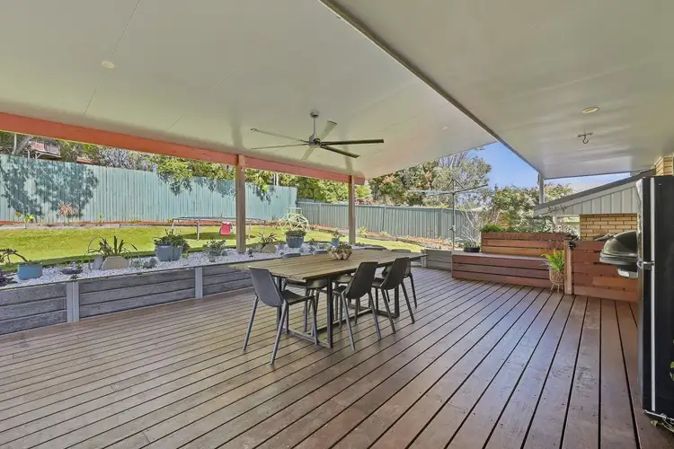 34 Mirroola Crescent