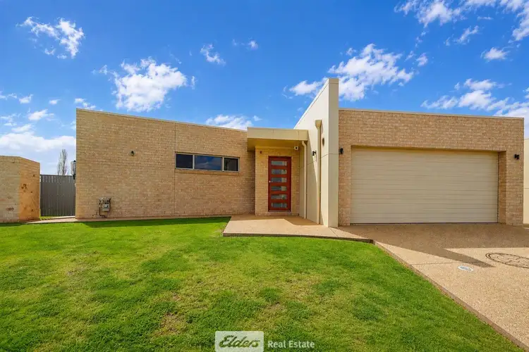 2A Polkinghorne Street
