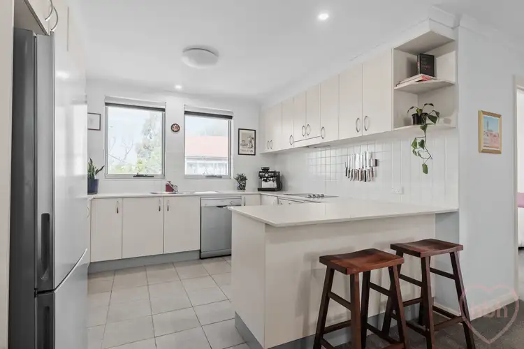 12/10 Coolac Place