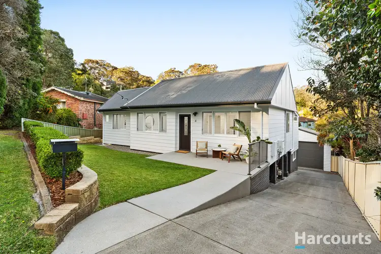 4 Lynette Place