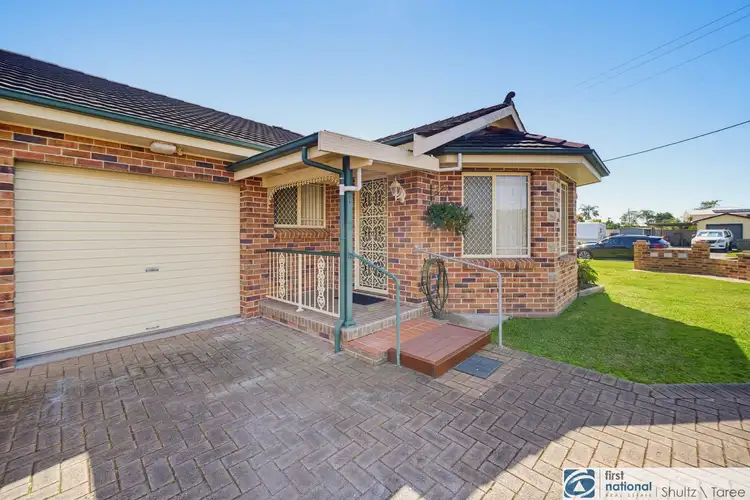 1/4 Winton Avenue