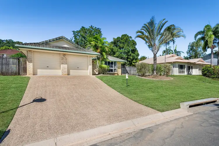 10 Saint Albans Close