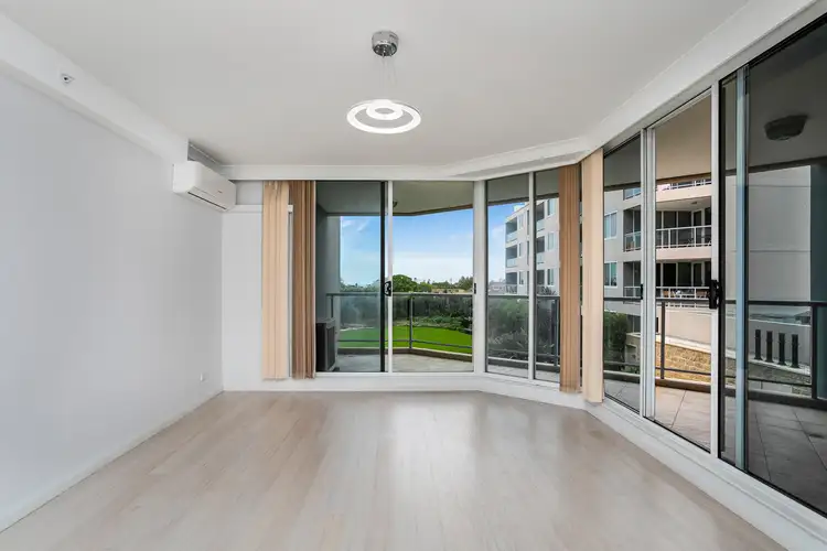 214/910 Pittwater Road