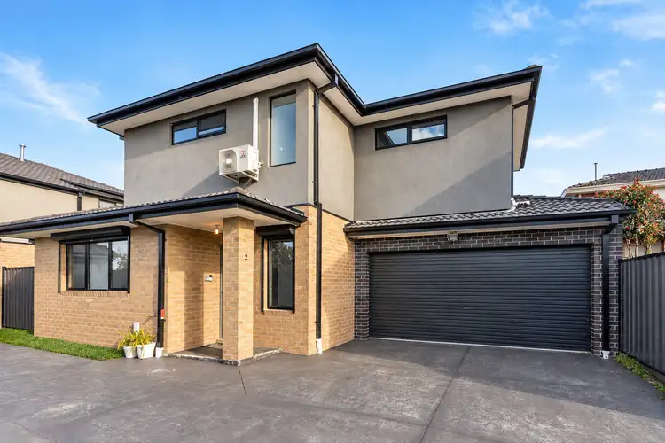 2/10 Field Street