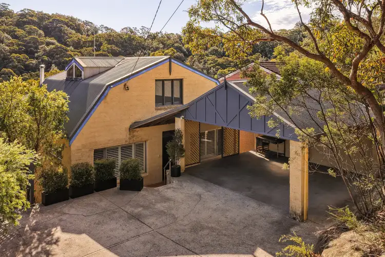 25 Chapman Avenue
