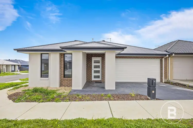 16 Vivid Street, Winter Valley VIC 3358