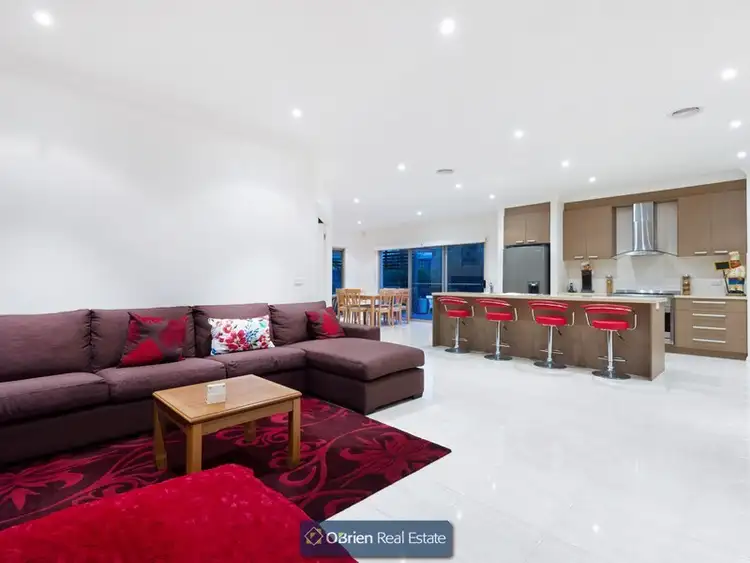 Fifth view of Homely house listing, 32 Lakeside Drive, Berwick VIC 3806