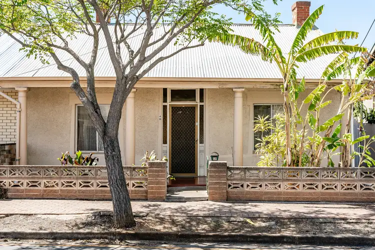 48 Dew Street
