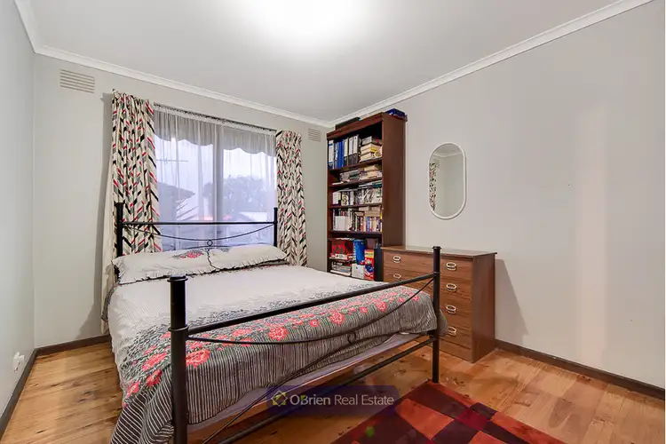 Sixth view of Homely house listing, 8 Heatherdew Close, Endeavour Hills VIC 3802