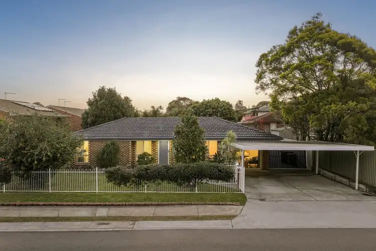 3 Palara Street