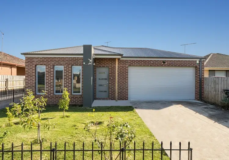 13b Roma Street