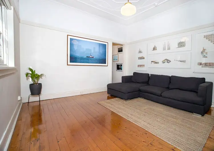 4/23A Bennett Street