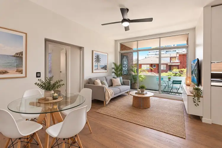10/14 Crawford Road