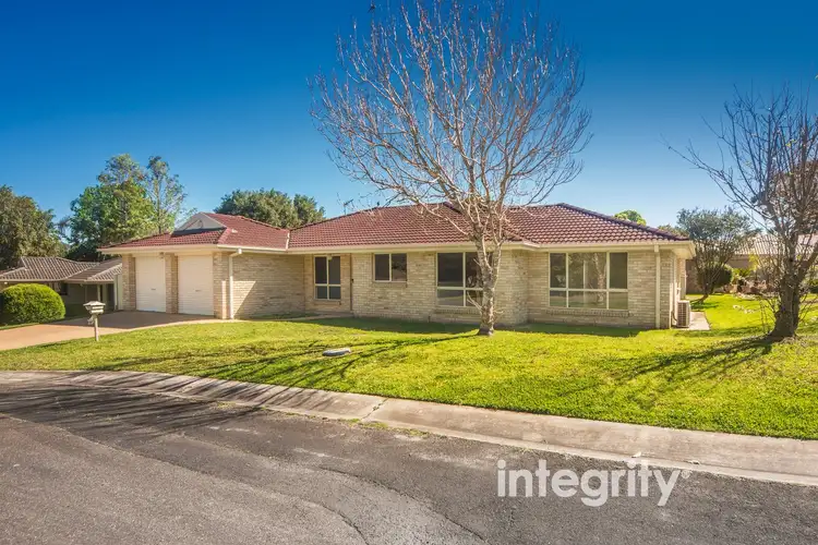 32 Condie Crescent