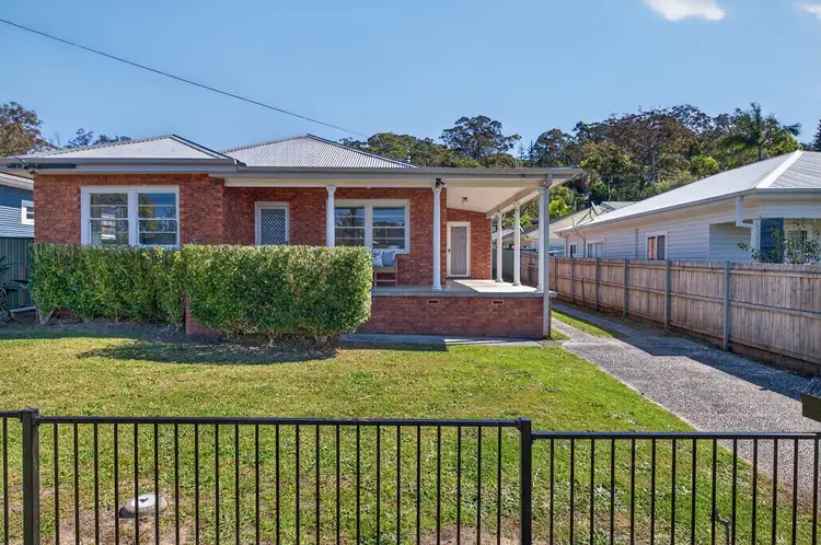 6 Jaques Street