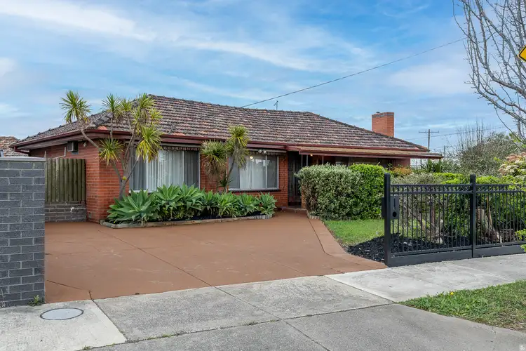 102 Dalton Road