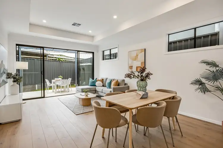 Sixth view of Homely house listing, 2 Auriel Way, Valley View SA 5093