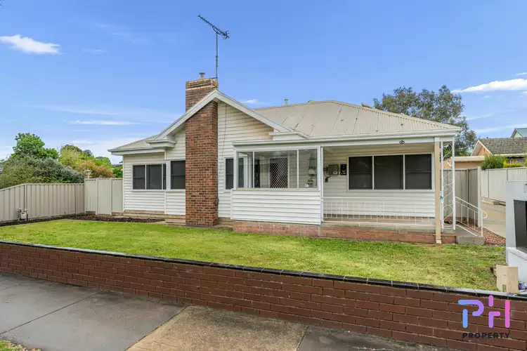 1/6 Mackenzie West Street