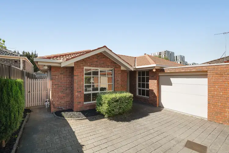 2/9 Beckwith Street, Coburg VIC 3058