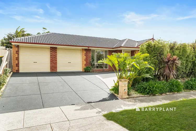 27 Hartsmere Drive, Berwick VIC 3806