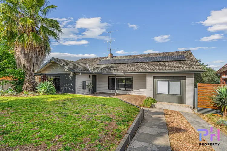 17 Smalley Street, California Gully VIC 3556