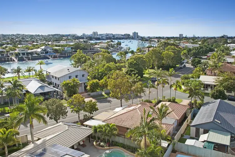 32 Murrindi Street, Minyama QLD 4575