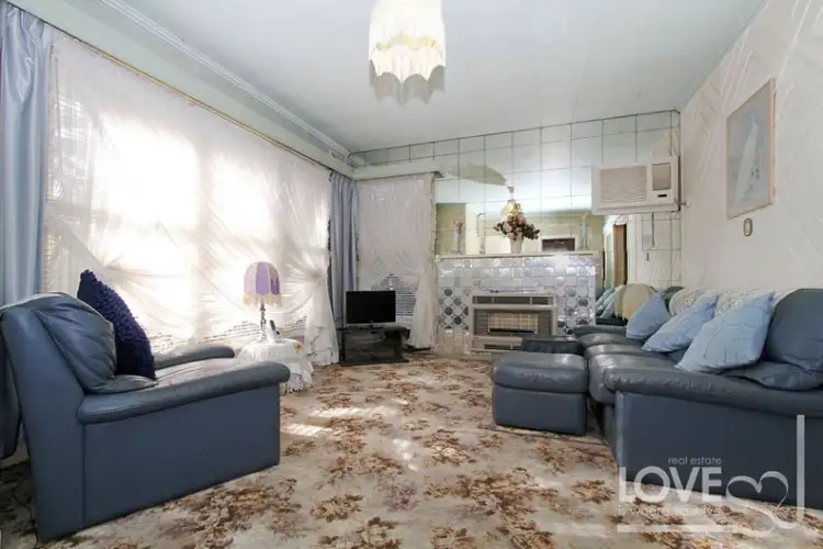 Second view of Homely house listing, 4 Kyneton Avenue, Reservoir VIC 3073