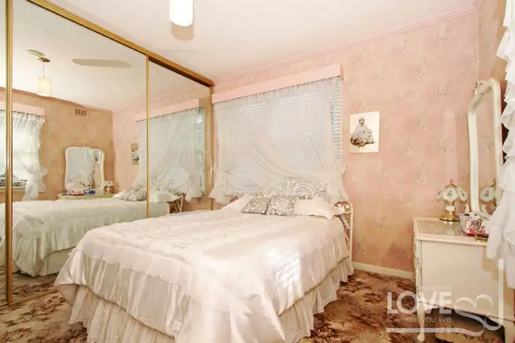 Sixth view of Homely house listing, 4 Kyneton Avenue, Reservoir VIC 3073