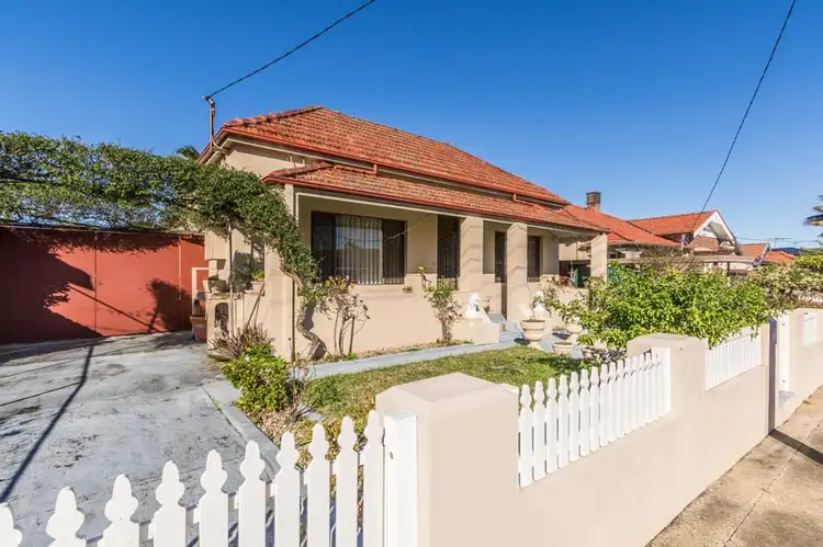 18 Chapel Street, Lilyfield NSW 2040