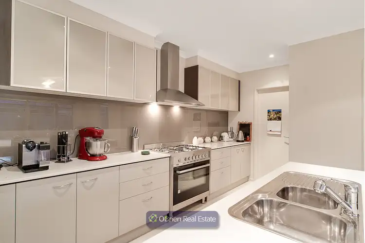 Third view of Homely house listing, 172 Mountainview Boulevard, Cranbourne North VIC 3977