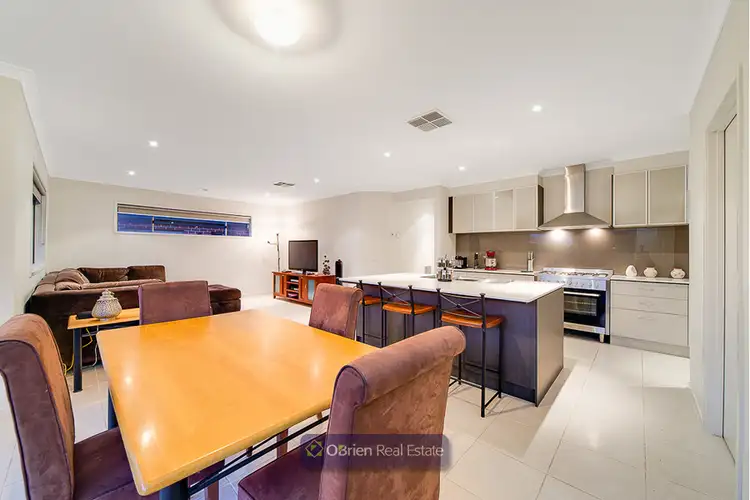 Fourth view of Homely house listing, 172 Mountainview Boulevard, Cranbourne North VIC 3977