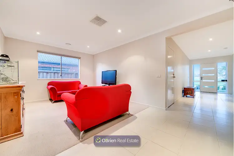 Fifth view of Homely house listing, 172 Mountainview Boulevard, Cranbourne North VIC 3977