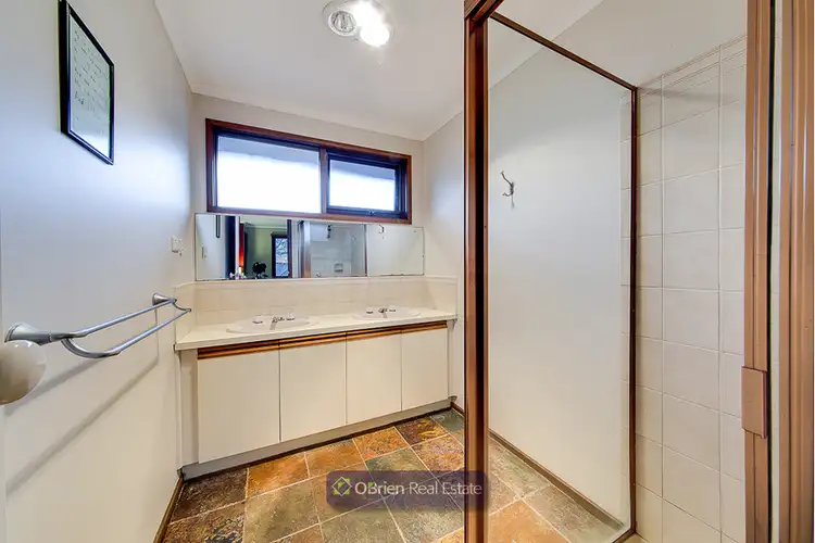 Sixth view of Homely house listing, 8 Redleap Court, Endeavour Hills VIC 3802
