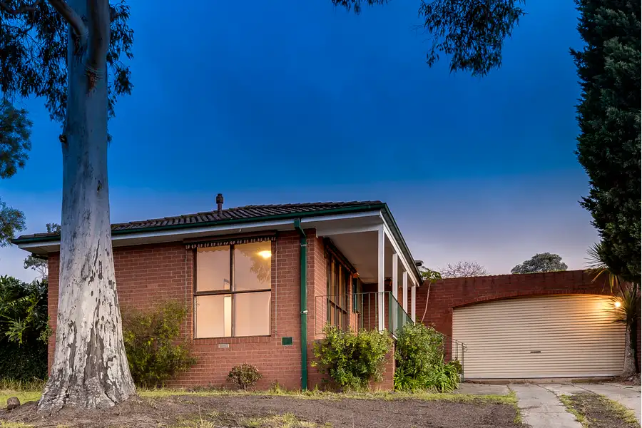 Main view of Homely house listing, 15 Aaran Close, Endeavour Hills VIC 3802