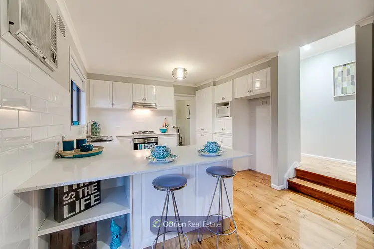 Third view of Homely house listing, 9 Spinosa Close, Endeavour Hills VIC 3802