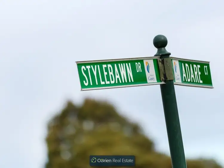 38-40 Stylebawn Drive, Berwick VIC 3806
