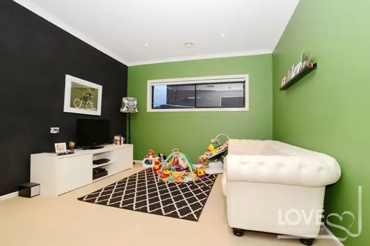 Sixth view of Homely house listing, 8 Saxony Drive, Epping VIC 3076