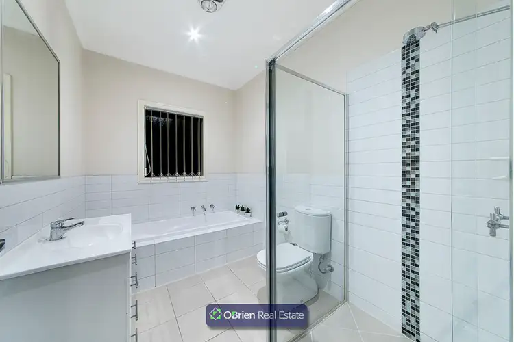 Sixth view of Homely house listing, 2/130 Kennington Park Drive, Endeavour Hills VIC 3802