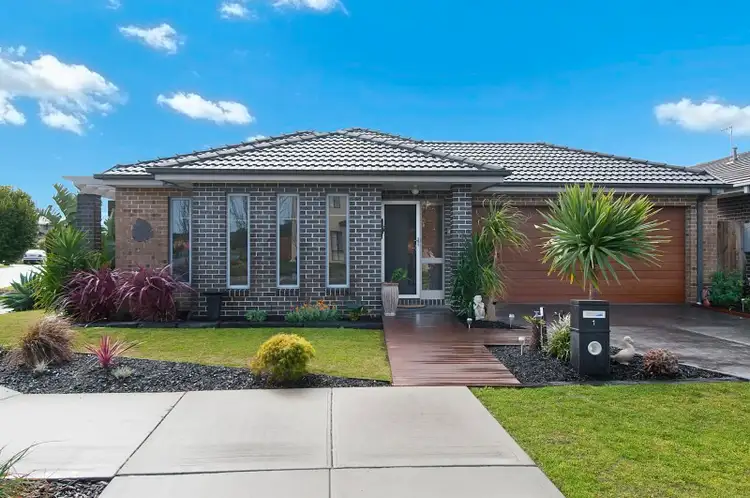 1 Ethereal Way, Sandhurst VIC 3977