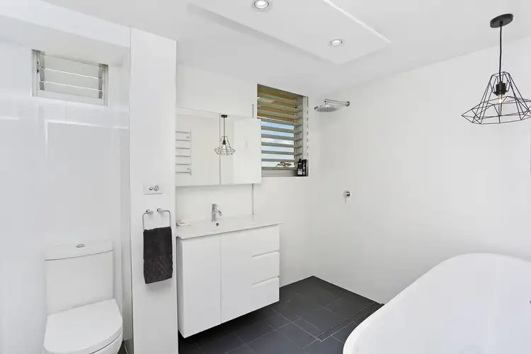 Fifth view of Homely apartment listing, 6/14-16 Giddings Avenue, Cronulla NSW 2230