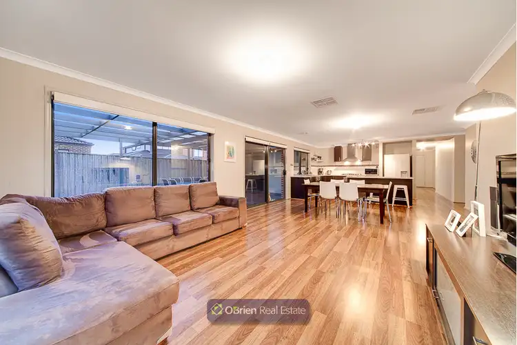 Third view of Homely house listing, 32 Bronson Circuit, Cranbourne North VIC 3977